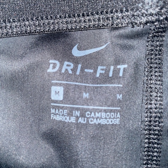NWOT Nike 7/8 Dry-fit running leggings - Picture 2 of 6